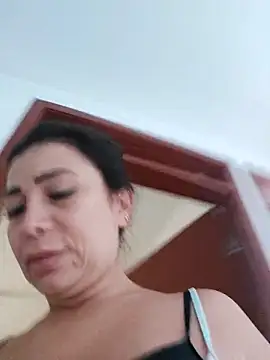 mia mancinii online show from November 12, 2:32 pm