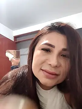 mia mancinii online show from June 27, 1:44 am
