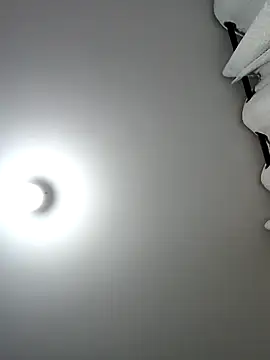 mia mancinii online show from April 11, 4:20 am