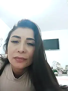 mia mancinii online show from November 10, 10:48 pm