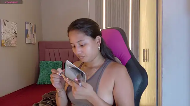 Laly Cherry  online show from November 5, 12:41 pm