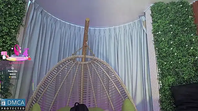 Kiara Zahiri   online show from October 25, 10:58 am