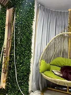 Snapshot of Kiara_Zahiri__ chatting on September 13, 10:48 am Kiara Zahiri online show from September 13, 10:48 am