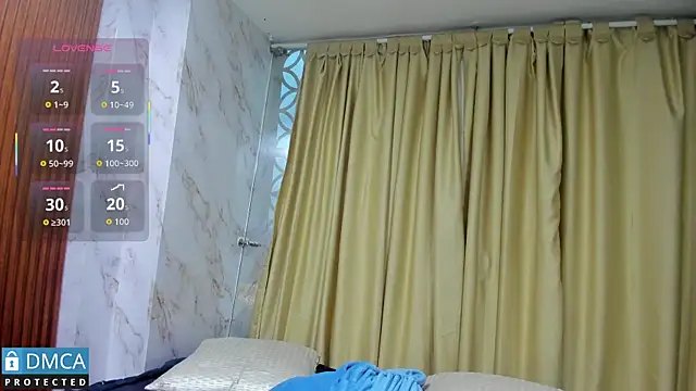 Snapshot of Kiara_Zahiri__ chatting on September 29, 11:05 am Kiara Zahiri online show from September 29, 11:05 am