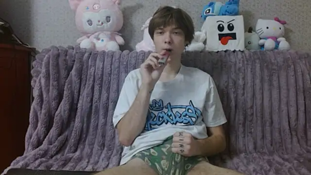 hilt on  online show from October 26, 8:37 am