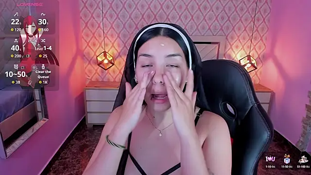 Snapshot of CHRISTY_TEIGEN4 chatting on September 8, 7:24 pm CHRISTY TEIGEN4 online show from September 8, 7:24 pm