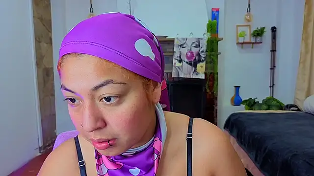 Celeste1s online show from February 7, 2:14 pm