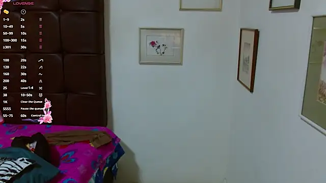 juliana soto1 online show from November 18, 2:42 pm