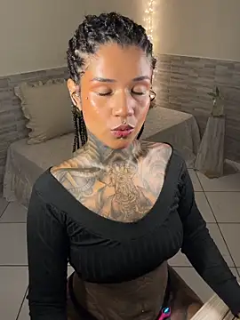 xbigpeach online show from March 4, 1:24 am