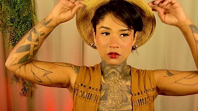 xbigpeach online show from July 10, 2:11 am