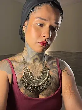 xbigpeach online show from February 23, 9:37 pm