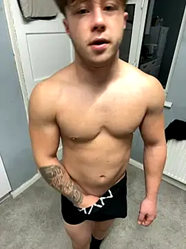 harleybarker online show from November 10, 12:26 am