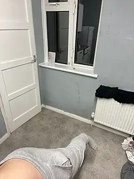 harleybarker online show from November 14, 11:41 pm