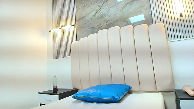 agatha fit online show from January 16, 1:20 am