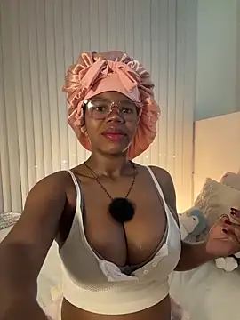 Sweet-Jade online show from May 26, 10:24 am