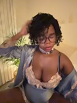 Snapshot of Sweet-Jade chatting on July 18, 11:57 pm Sweet-Jade online show from July 18, 11:57 pm