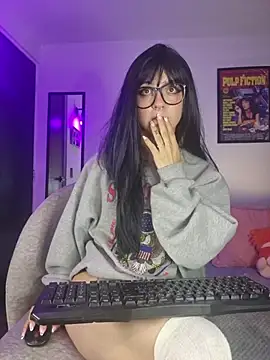 babedooll online show from May 2, 4:07 am