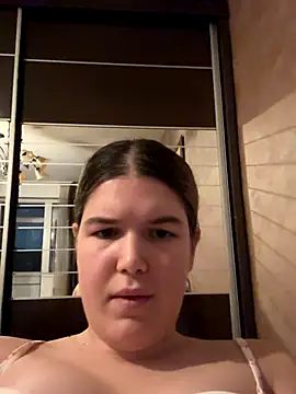 IssadoraaPink online show from November 14, 4:43 pm