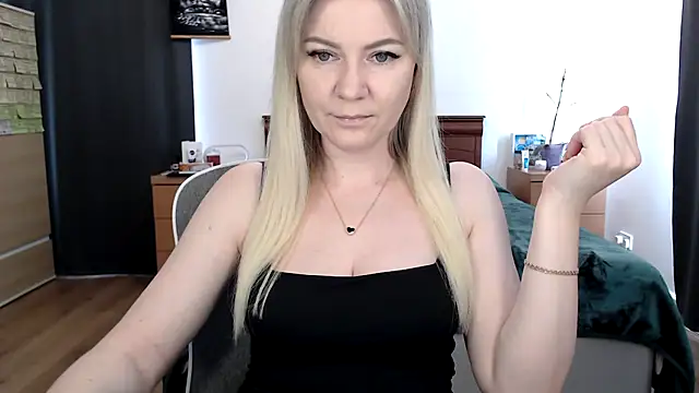 ParadiseAlina online show from March 18, 3:13 pm