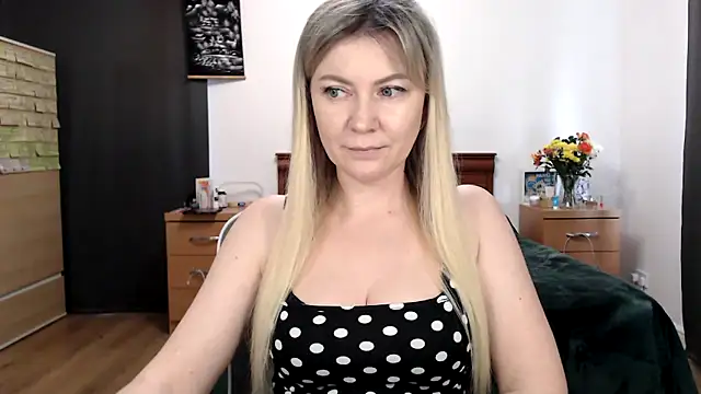 ParadiseAlina online show from February 25, 2:39 pm