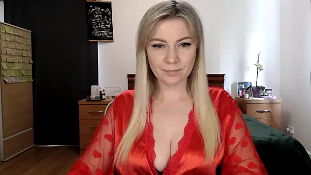 ParadiseAlina online show from April 15, 1:37 pm