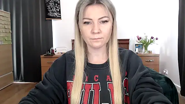 ParadiseAlina online show from January 14, 2:31 pm