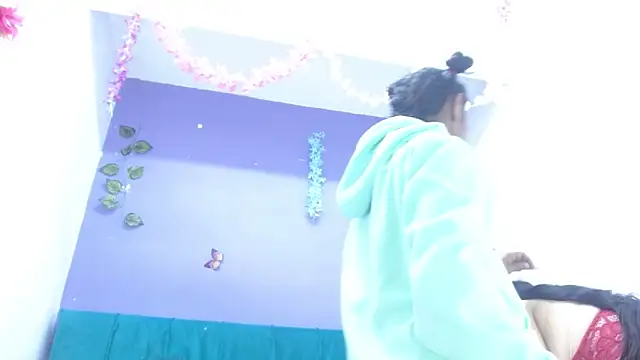 andrealopezcm101 online show from November 20, 11:33 am