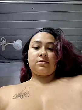 Snapshot of Freyacooper chatting on September 25, 2:06 am Freyacooper online show from September 25, 2:06 am