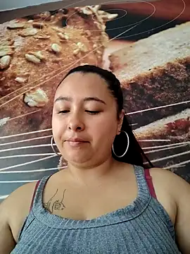 Snapshot of Freyacooper chatting on September 22, 2:23 pm Freyacooper online show from September 22, 2:23 pm