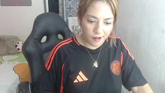 karamirror  online show from April 9, 9:21 pm