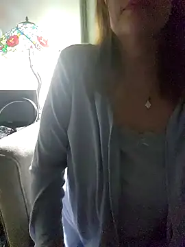 Snapshot of eliseelise0000 chatting on December 15, 2:17 am eliseelise0000 online show from December 15, 2:17 am