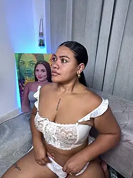 debie buchans online show from December 19, 9:55 am