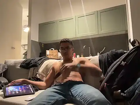 Snapshot of Markitos2323 chatting on November 23, 9:47 pm Markitos2323 online show from November 23, 9:47 pm