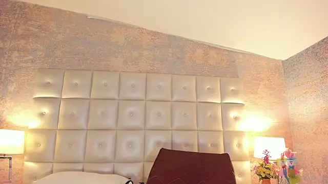 SheyLopez online show from May 12, 3:14 am