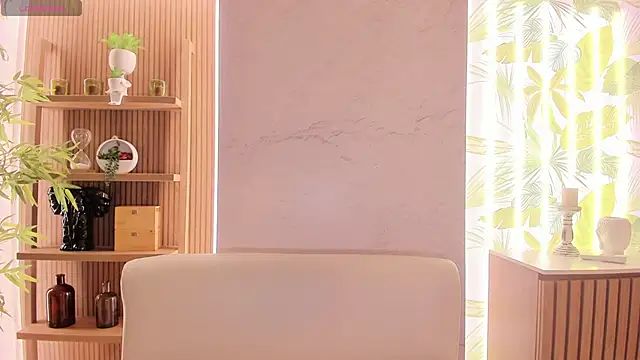 SheyLopez online show from March 27, 3:04 am