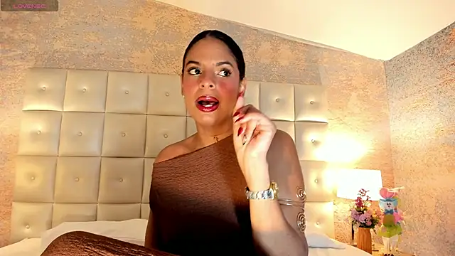 SheyLopez online show from April 23, 3:35 am