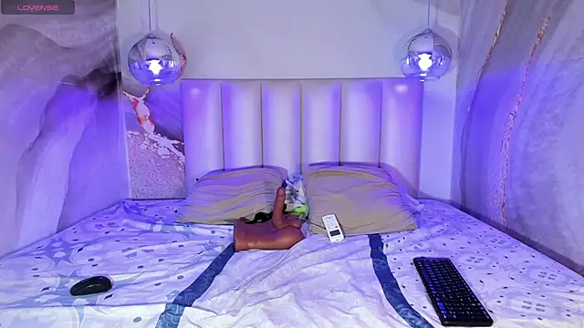 SheyLopez online show from November 26, 3:06 am