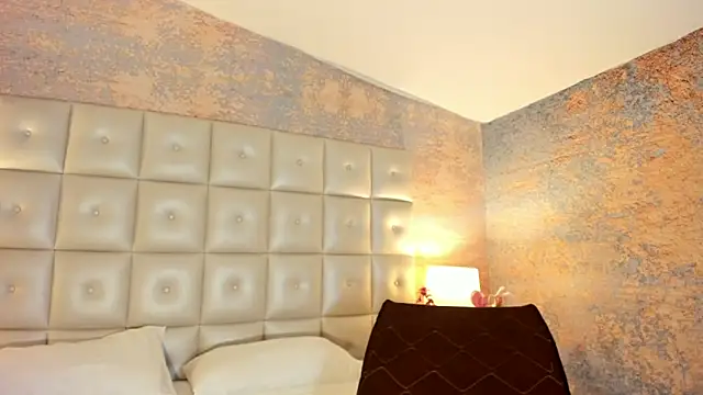 Snapshot of SheyLopez chatting on June 9, 3:07 am SheyLopez online show from June 9, 3:07 am