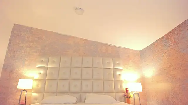 SheyLopez online show from March 20, 3:07 am