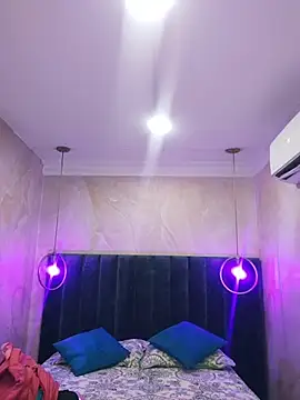 SheyLopez online show from November 15, 2:48 am