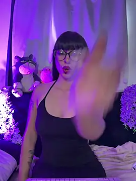 Clawd hot online show from July 12, 7:15 pm
