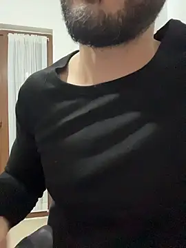 delibiri11 online show from March 18, 9:59 pm