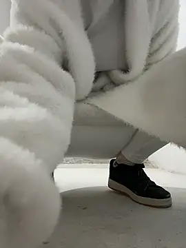 Snapshot of Cumonmme chatting on November 28, 8:09 pm Cumonmme online show from November 28, 8:09 pm