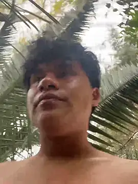 VRGUD0N19cm online show from April 8, 8:32 pm