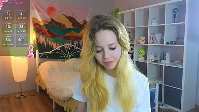 Wendy Cutie online show from September 12, 5:02 pm