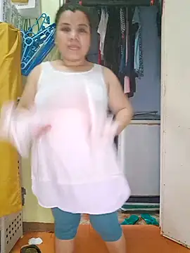 hotlyn45 online show from January 15, 4:16 am