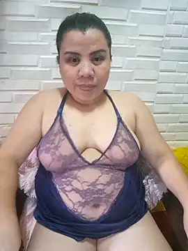 hotlyn45 online show from November 16, 1:21 am