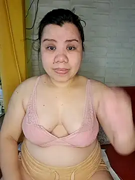 hotlyn45 online show from March 9, 1:09 am