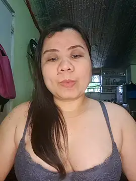 hotlyn45 online show from March 17, 12:02 am