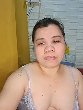 hotlyn45 online show from February 18, 2:20 am